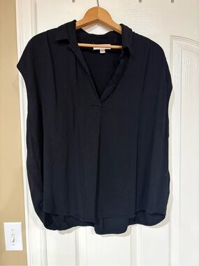 Alexander Jordan Relaxed Black V-Neck Collared Blouse